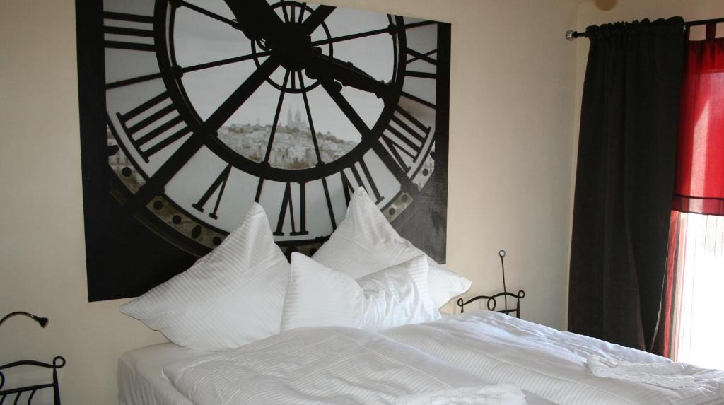 Hotel Hinter Den Spiegeln à Heimbach Chambre photo
