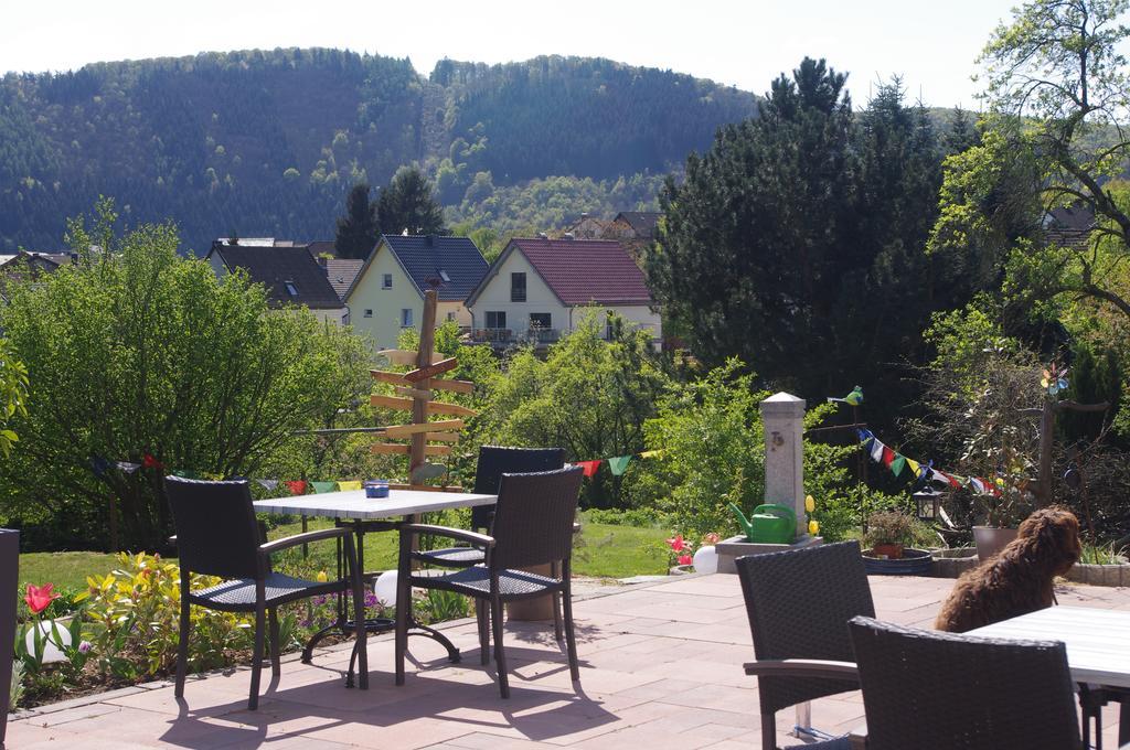 Hotel Hinter Den Spiegeln à Heimbach Extérieur photo