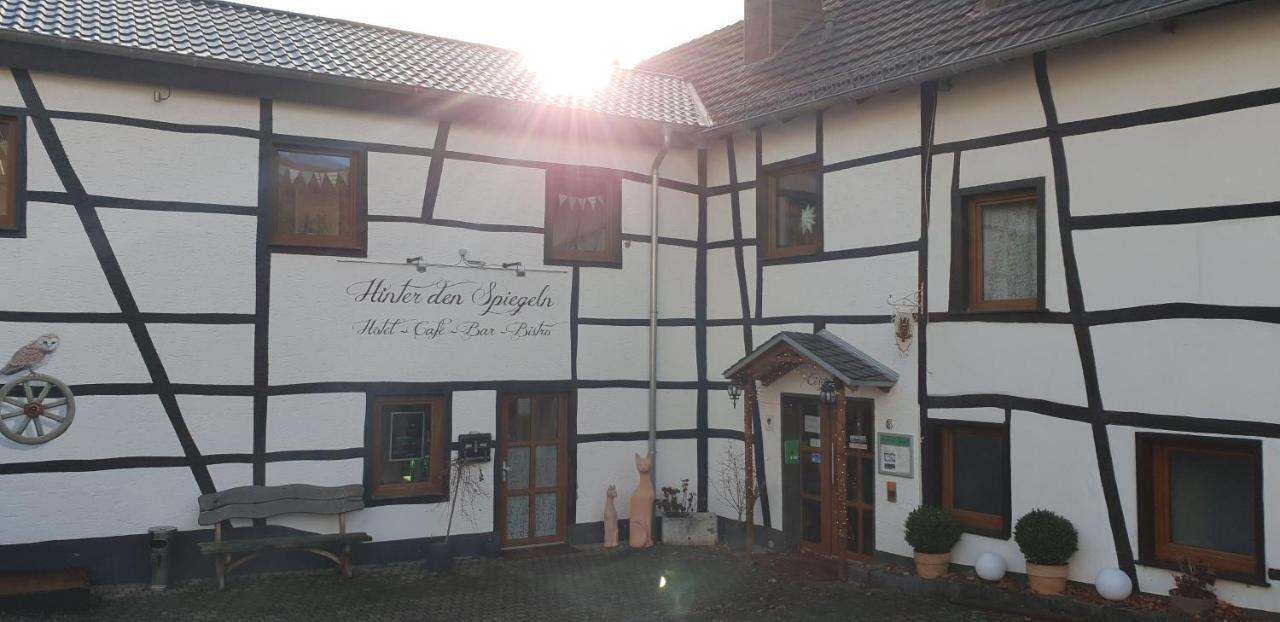 Hotel Hinter Den Spiegeln à Heimbach Extérieur photo